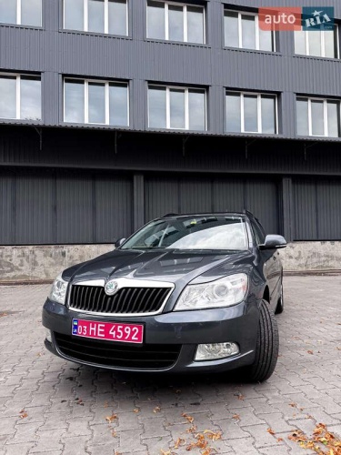 Skoda Octavia 2011