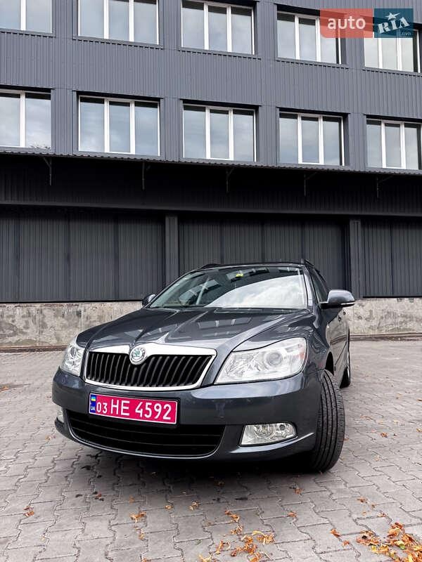 Skoda Octavia 2011