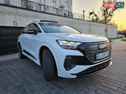 Audi Q4 e-tron 2023
