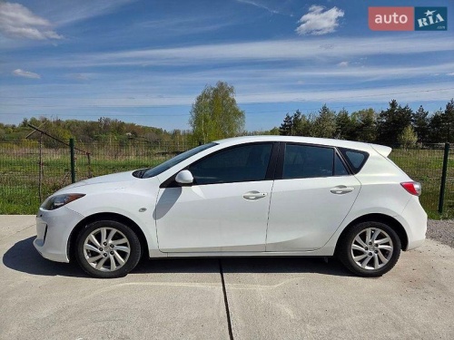 Mazda 3 2012