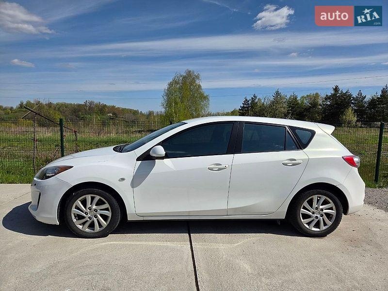 Mazda 3 2012