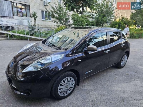 Nissan Leaf 2014