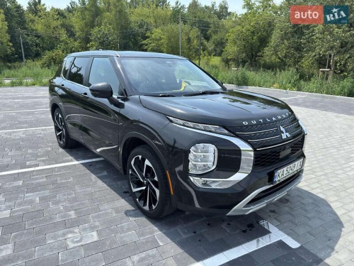 Mitsubishi Outlander 2021