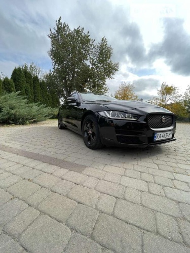 Jaguar XE 2016