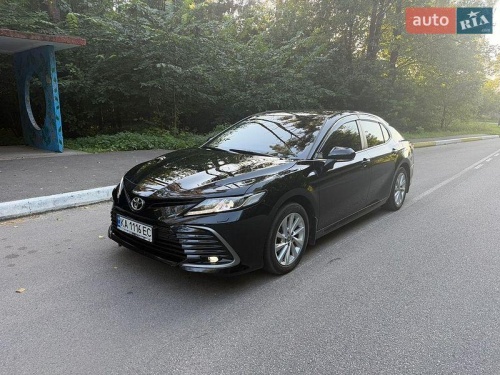 Toyota Camry 2023