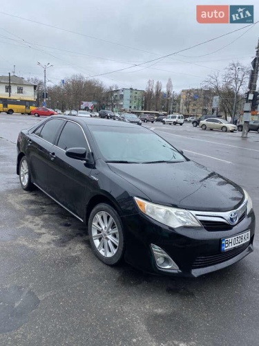 Toyota Camry 2014