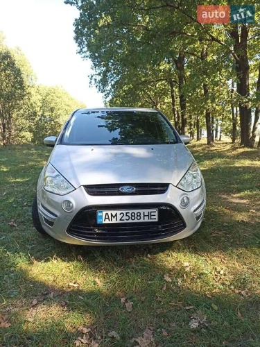 Ford S-Max 2013