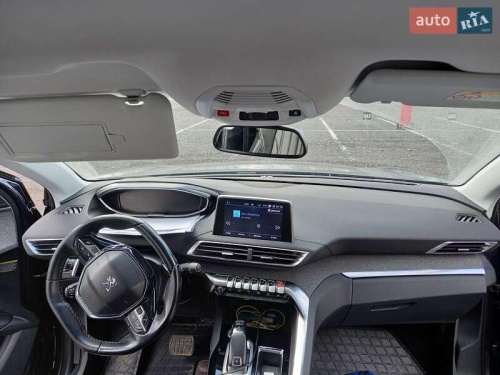 Peugeot 5008 2017