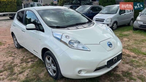 Nissan Leaf 2014