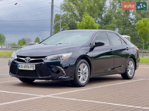 Toyota Camry 2017