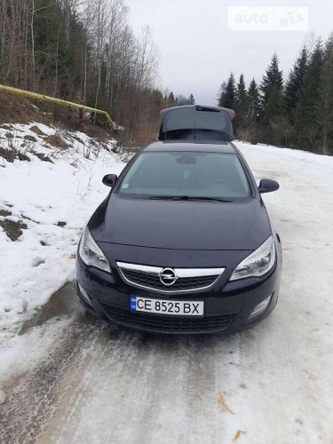 Opel Astra 2011