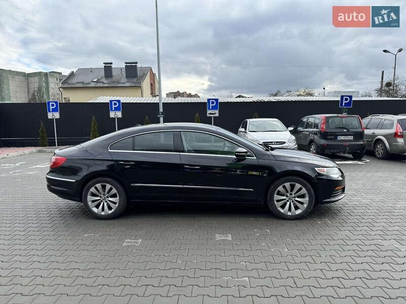 Volkswagen Passat CC 2011