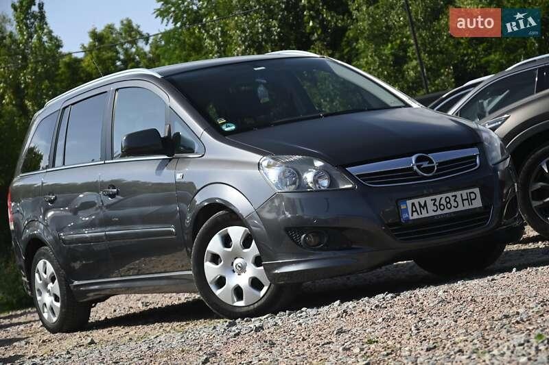 Opel Zafira 2010