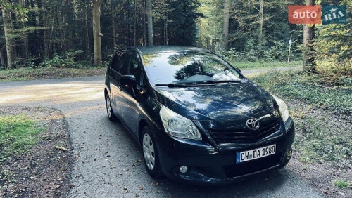 Toyota Verso 2012