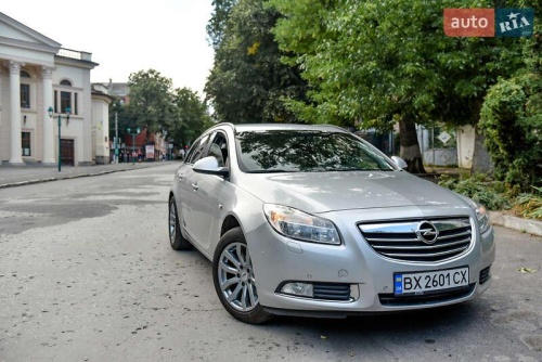 Opel Insignia 2011