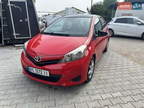 Toyota Yaris 2011