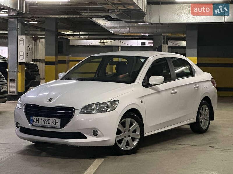 Peugeot 301 2016