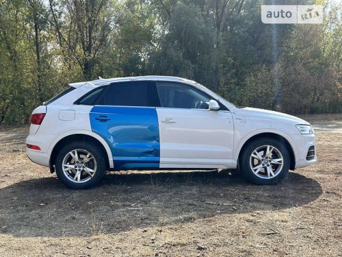 Audi Q3 2015