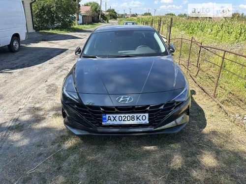 Hyundai Elantra 2021