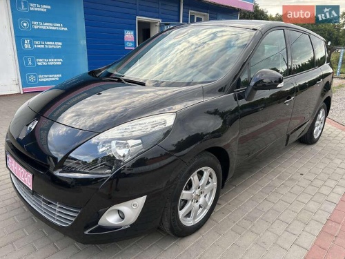 Renault Grand Scenic 2011