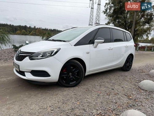 Opel Zafira 2017