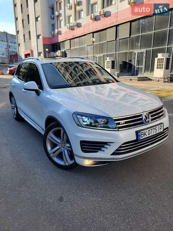 Volkswagen Touareg 2015