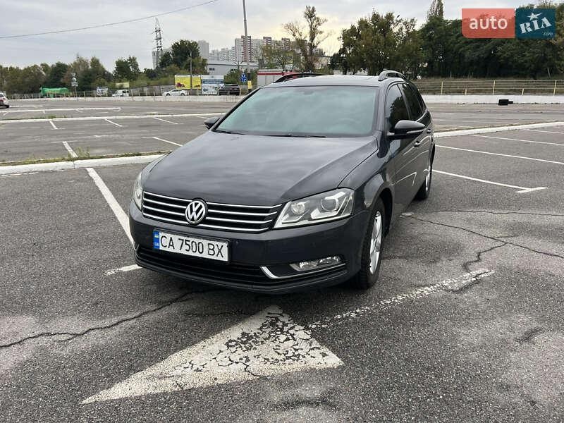 Volkswagen Passat 2011