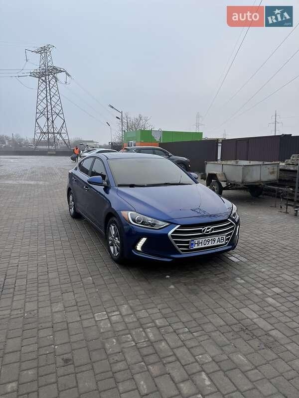 Hyundai Elantra 2017