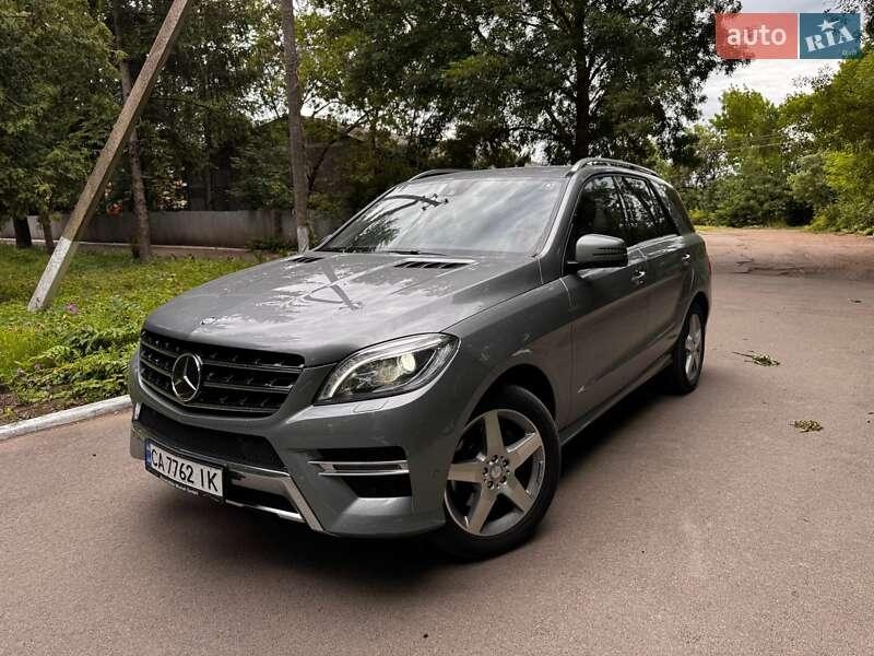 Mercedes-Benz M-Class 2015