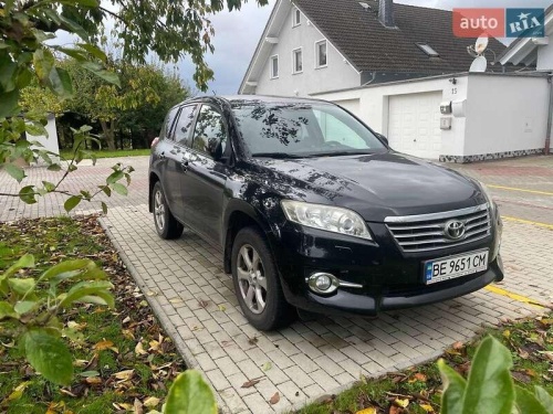 Toyota RAV4 2010