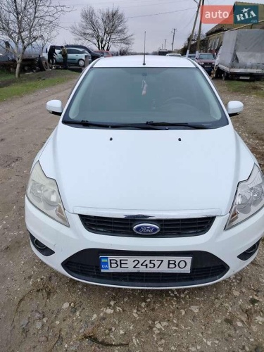 Ford Focus 2011