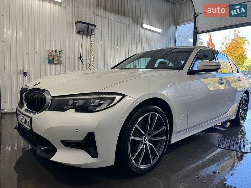 BMW 3 Series 2022