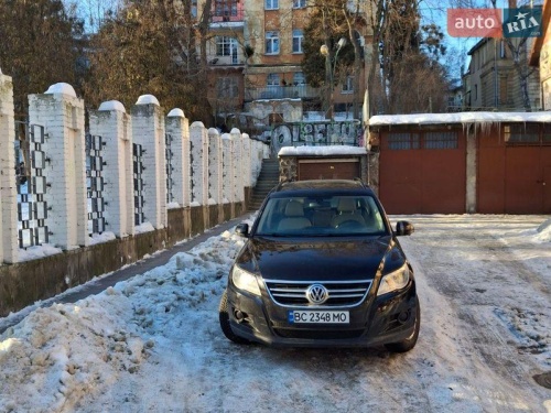 Volkswagen Tiguan 2011