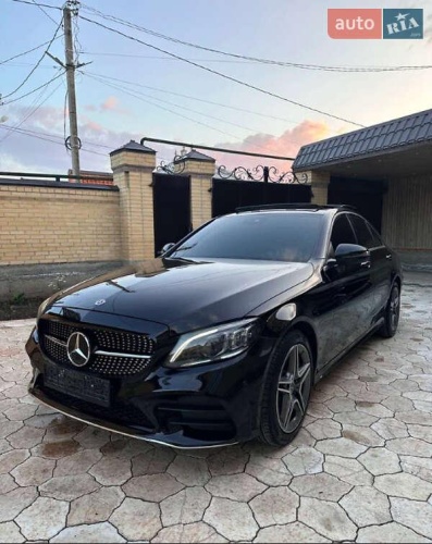Mercedes-Benz C-Class 2020