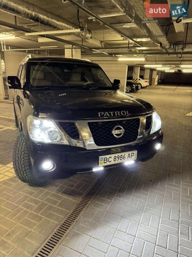 Nissan Patrol 2011