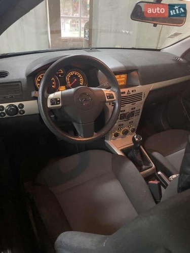 Opel Astra 2008