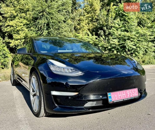 Tesla Model 3 2018