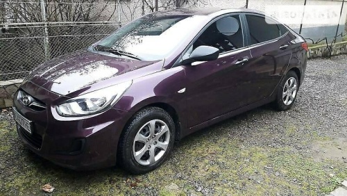 Hyundai Accent 2011