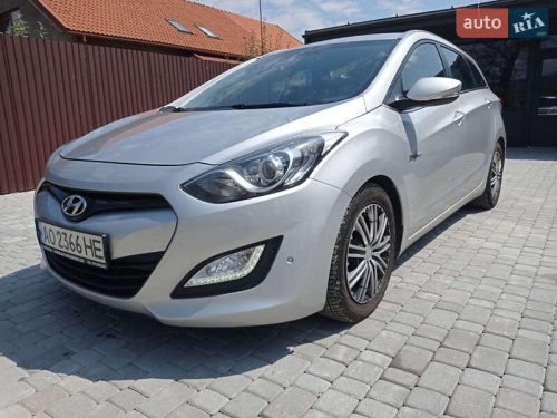Hyundai i30 2013