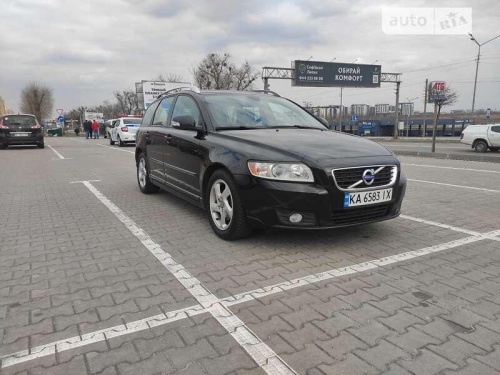 Volvo V50 2011