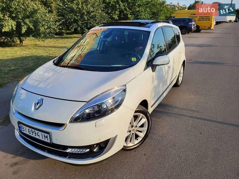 Renault Grand Scenic 2012