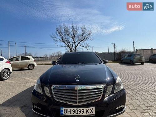 Mercedes-Benz E-Class 2009