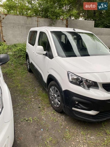 Peugeot Rifter 2021