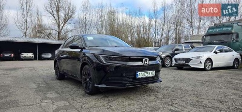 Honda e:NP2 2025