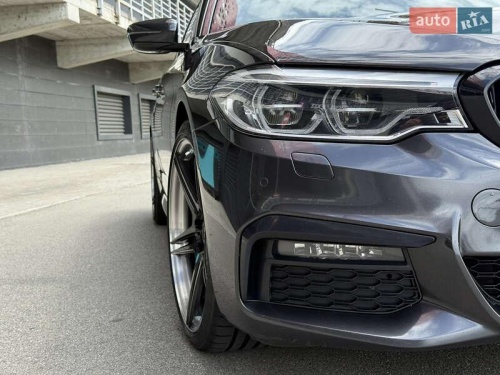 BMW 5 Series 2019