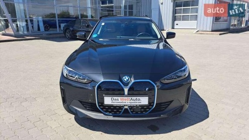 BMW i4 2023
