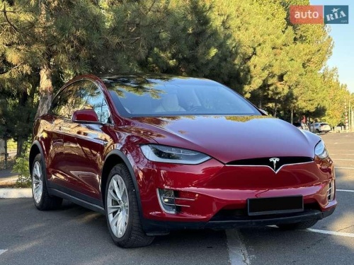 Tesla Model X 2018