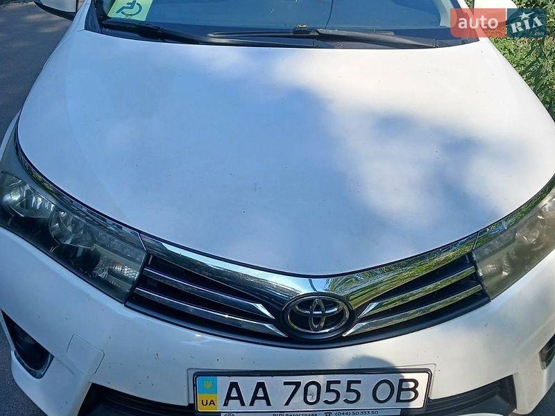 Toyota Corolla 2013