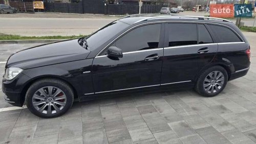 Mercedes-Benz C-Class 2009