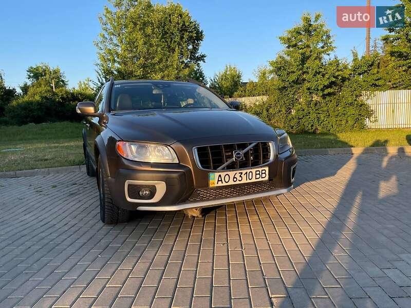 Volvo XC70 2012